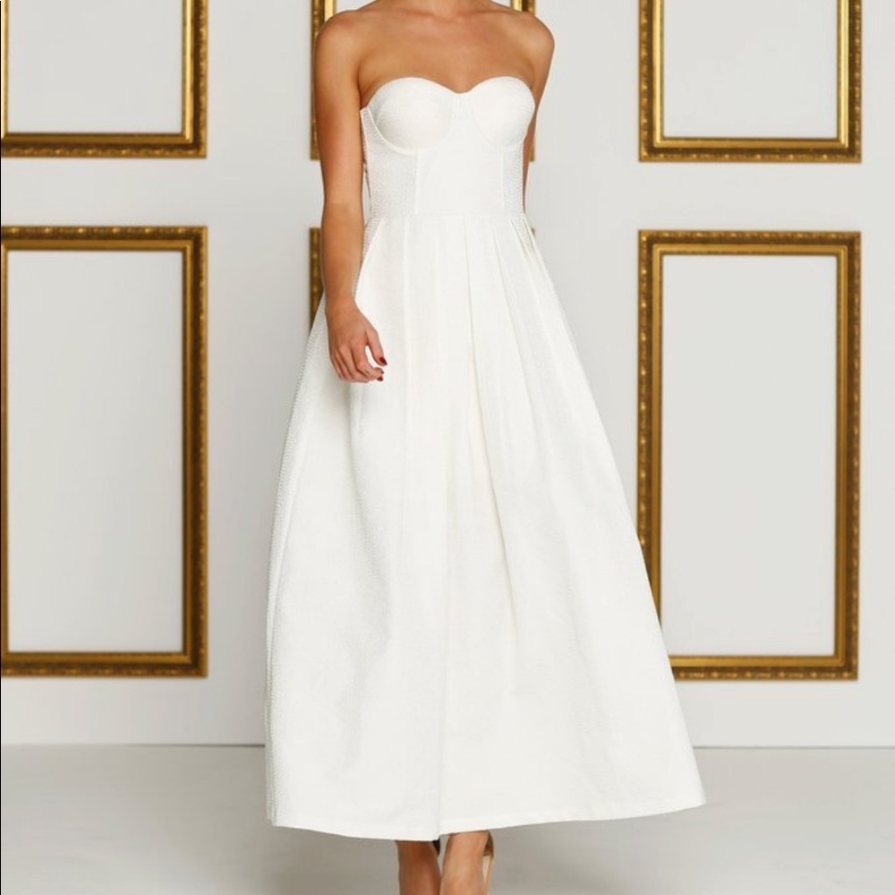 ALAMOUR the label white strapless midi dress